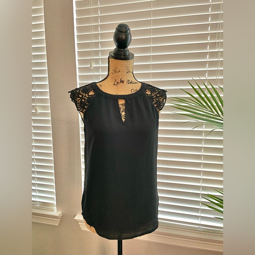 Express Lace Blouse